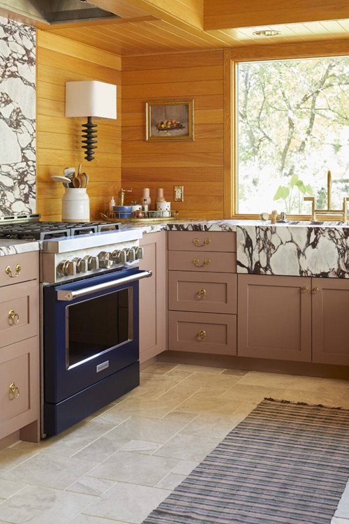 WitAndDelight_SunTouch_Kitchen_001-1000x1500.jpg
